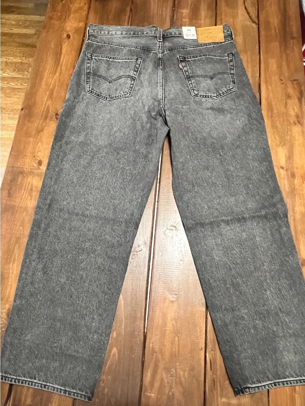 Levis relaxed fit